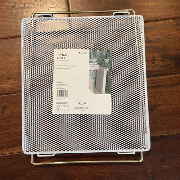 Locker Style mesh 12” shelf & magnetic starter kit - Picture 3 of 11